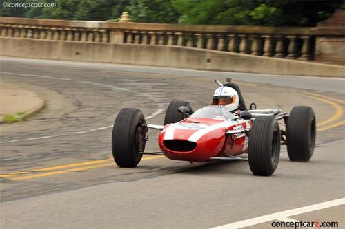 Snakedriver Leo Basile