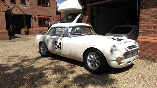 1967 MG MGC