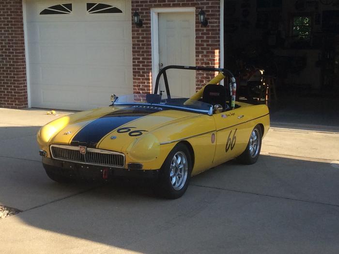1966 MG MGB